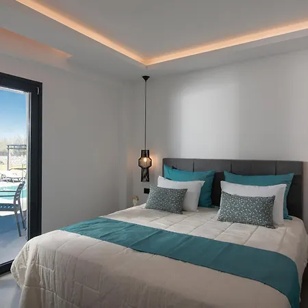 Pura Vida Villa, With 2 Pools, Jacuzzi & Sauna, By Thinkvilla Villa Pánormos