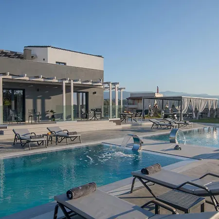 Pura Vida Villa, With 2 Pools, Jacuzzi & Sauna, By Thinkvilla Villa *