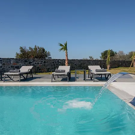 Villa Pura Vida Villa, With 2 Pools, Jacuzzi & Sauna, By Thinkvilla Pánormos