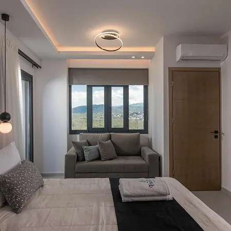 Pura Vida Villa, With 2 Pools, Jacuzzi & Sauna, By Thinkvilla Villa