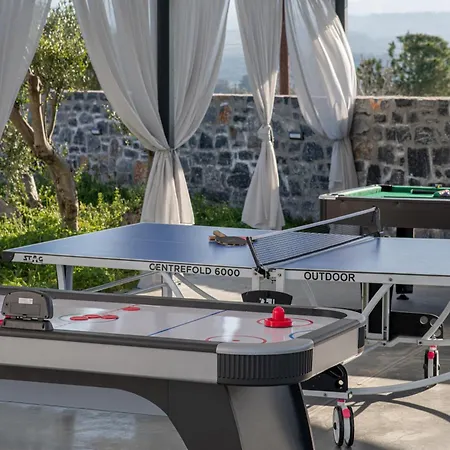 Pura Vida Villa, With 2 Pools, Jacuzzi & Sauna, By Thinkvilla *